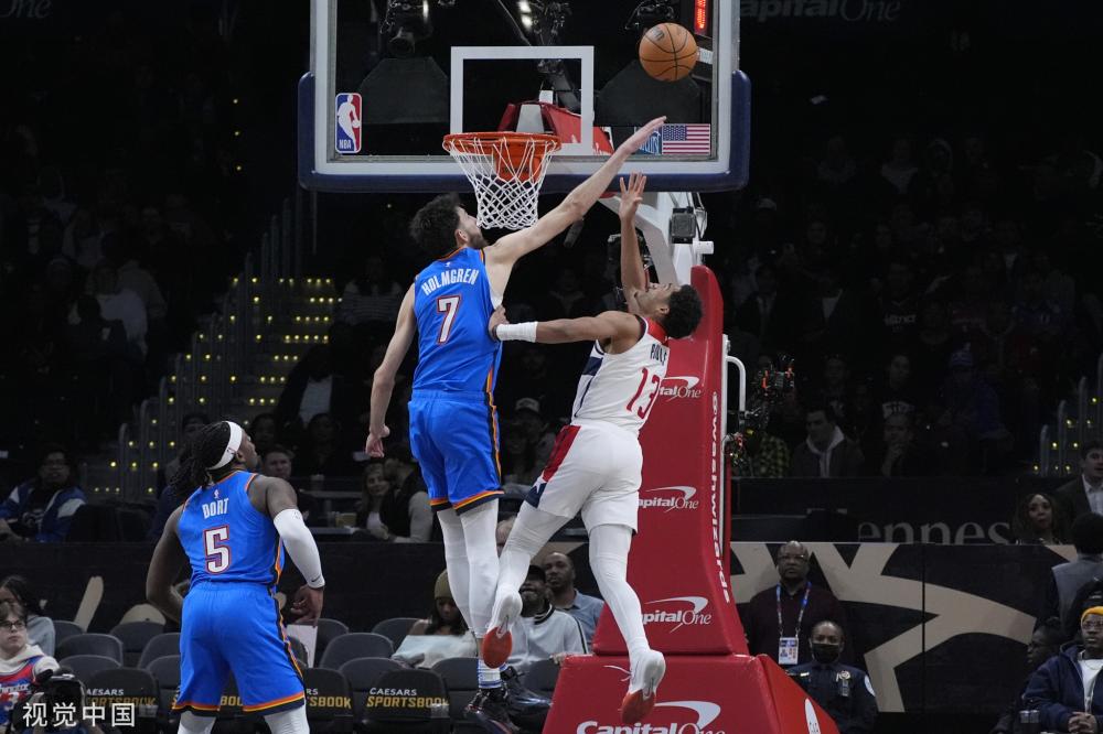 不满背后的 不满背后的